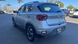Shimmering Silver, 2023 HYUNDAI VENUE Thumnail Image 8