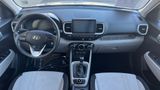 Shimmering Silver, 2023 HYUNDAI VENUE Thumnail Image 17