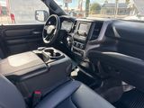 2024 RAM 1500 QUAD CAB Thumnail Image 16