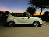 WHITE, 2021 KIA SOUL Thumnail Image 6