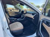 WHITE, 2021 TOYOTA RAV4 HYBRID Thumnail Image 9