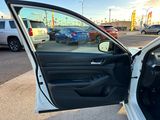 WHITE, 2019 NISSAN ALTIMA Thumnail Image 9