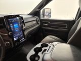 WHITE, 2024 RAM 2500 CREW CAB/SPORT EDITION/8.4" TOUCHSCREEN DISPLAY Thumnail Image 12