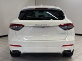 WHITE, 2022 MASERATI LEVANTE Thumnail Image 5