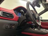 WHITE, 2022 MASERATI LEVANTE/RED INTERIOR/VENTILATED SEATS/BLACK WHEELS Thumnail Image 11