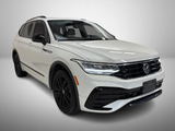 WHITE, 2022 VOLKSWAGEN TIGUAN SE/R LINE/BLACK OUT WHEELS/PANO ROOF Thumnail Image 3