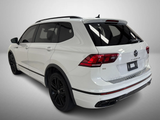 WHITE, 2022 VOLKSWAGEN TIGUAN SE/R LINE/BLACK OUT WHEELS/PANO ROOF Thumnail Image 6