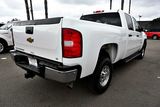 WHITE, 2009 CHEVROLET SILVERADO 2500 HD CREW CAB Thumnail Image 7