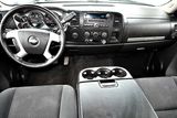 WHITE, 2009 CHEVROLET SILVERADO 2500 HD CREW CAB Thumnail Image 11