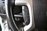 WHITE, 2009 CHEVROLET SILVERADO 2500 HD CREW CAB Thumnail Image 17
