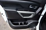 WHITE, 2016 NISSAN TITAN XD CREW CAB Thumnail Image 11