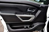 WHITE, 2016 NISSAN TITAN XD CREW CAB Thumnail Image 17