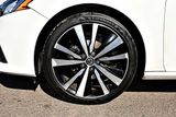 WHITE, 2021 NISSAN ALTIMA Thumnail Image 8
