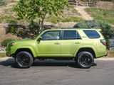 2022 TOYOTA 4RUNNER Thumnail Image 3