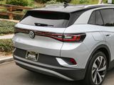 SILVER, 2022 VOLKSWAGEN ID.4 Thumnail Image 15