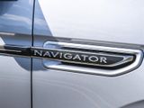 BLUE, 2019 LINCOLN NAVIGATOR L Thumnail Image 13