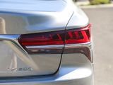 2018 LEXUS LS 500 Thumnail Image 15