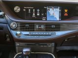 2018 LEXUS LS 500 Thumnail Image 17