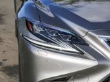 2018 LEXUS LS 500 Thumnail Image 10