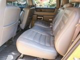 YELLOW, 2004 HUMMER H2 Thumnail Image 25