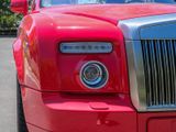 RED, 2010 ROLLS-ROYCE PHANTOM DROPHEAD COUPE Thumnail Image 18