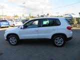 WHITE, 2012 VOLKSWAGEN TIGUAN Thumnail Image 8