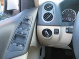 WHITE, 2012 VOLKSWAGEN TIGUAN Thumnail Image 19