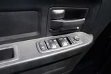2018 RAM 1500 CREW CAB Thumnail Image 30