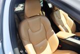 2019 VOLVO XC60 Thumnail Image 23