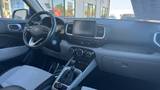 Shimmering Silver, 2023 HYUNDAI VENUE Thumnail Image 18