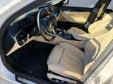 2021 BMW 5 SERIES Thumnail Image 9