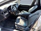 SILVER, 2020 TOYOTA CAMRY Thumnail Image 9