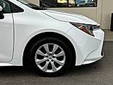 White, 2022 TOYOTA COROLLA Thumnail Image 2