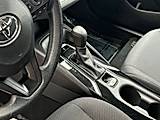 White, 2022 TOYOTA COROLLA Thumnail Image 17