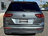 Platinum Gray Metallic, 2021 VOLKSWAGEN TIGUAN Thumnail Image 5