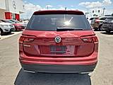 RED, 2019 VOLKSWAGEN TIGUAN Thumnail Image 4