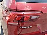 RED, 2019 VOLKSWAGEN TIGUAN Thumnail Image 11