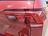 RED, 2019 VOLKSWAGEN TIGUAN Thumnail Image 12