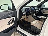 MINERAL WHITE, 2024 BMW X1/CONVENIENCE PKG/PANO ROOF/ Thumnail Image 7