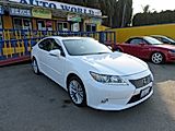 P. WHITE, 2013 LEXUS ES Thumnail Image 4