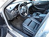 SILVER, 2017 MERCEDES-BENZ GLA Thumnail Image 9