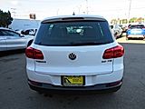 WHITE, 2012 VOLKSWAGEN TIGUAN Thumnail Image 6