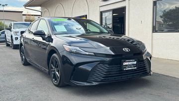 Underground, 2025 TOYOTA CAMRY Image