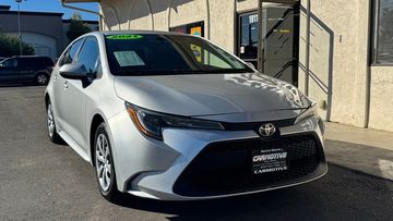 Classic Silver Metallic, 2021 TOYOTA COROLLA Image 