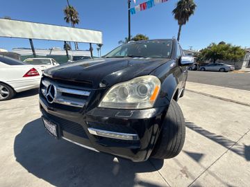 BLACK, 2010 MERCEDES-BENZ GL-CLASS Image