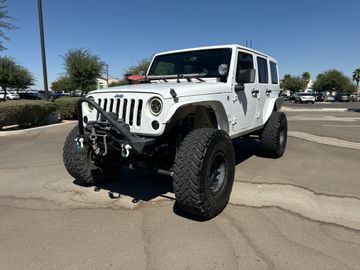 BRIGHT WHITE, 2013 JEEP WRANGLER UNLIMITED Image 