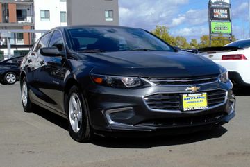 SILVER, 2017 CHEVROLET MALIBU Image 