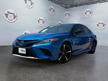 BLUE, 2019 TOYOTA CAMRY Image 