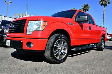 RED, 2014 FORD F150 SUPER CAB Image 