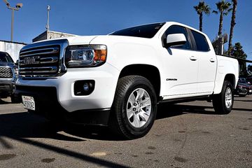 WHITE, 2016 GMC CANYON CREW CAB Image 